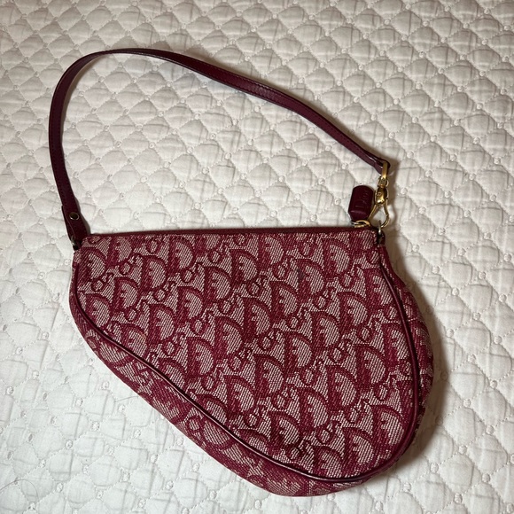 DIOR RED TROTTER SADDLE - Picture 3 of 7